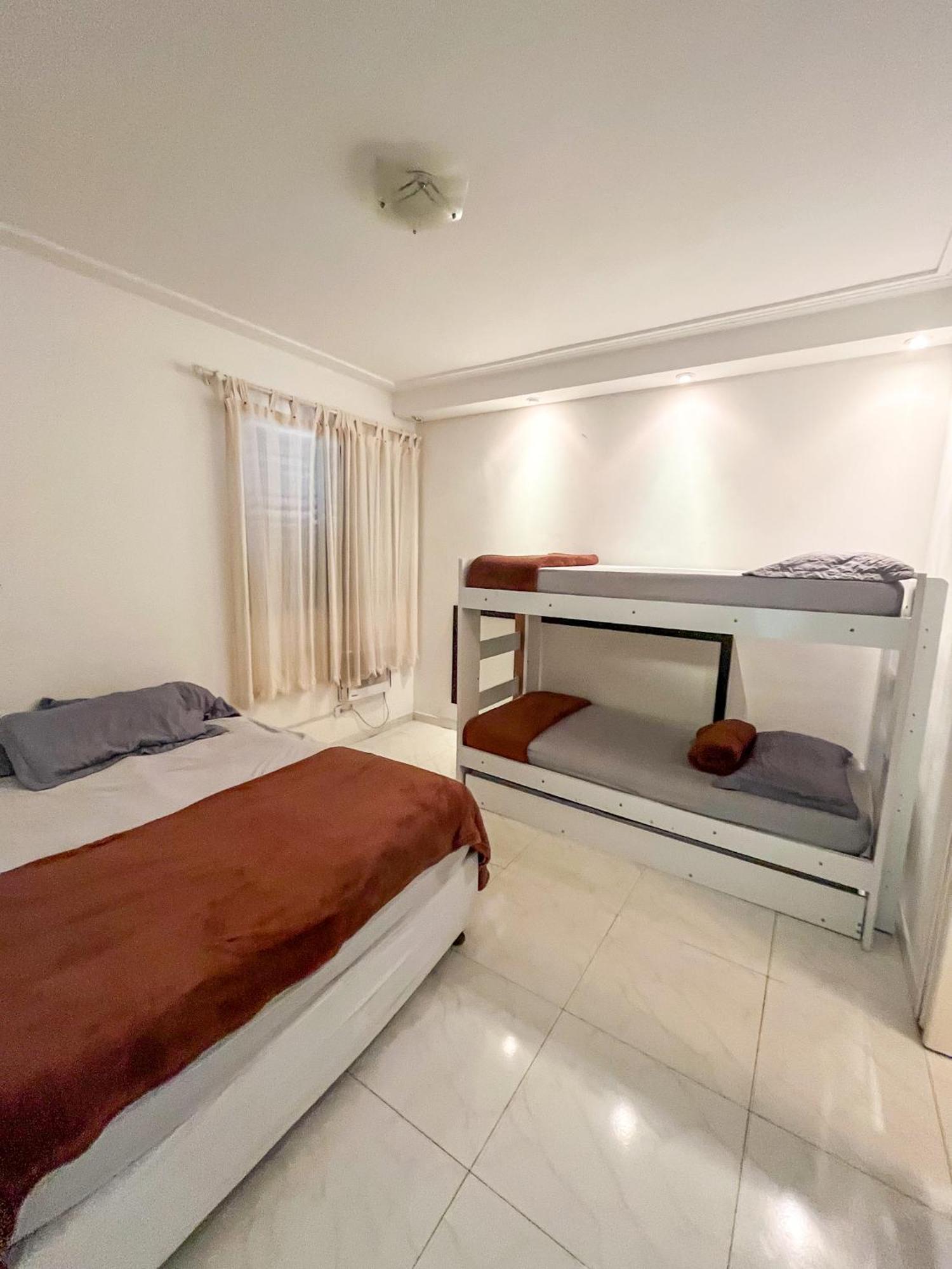 Apartamento com Varanda e Suíte Enseada Guarujá Esterno foto